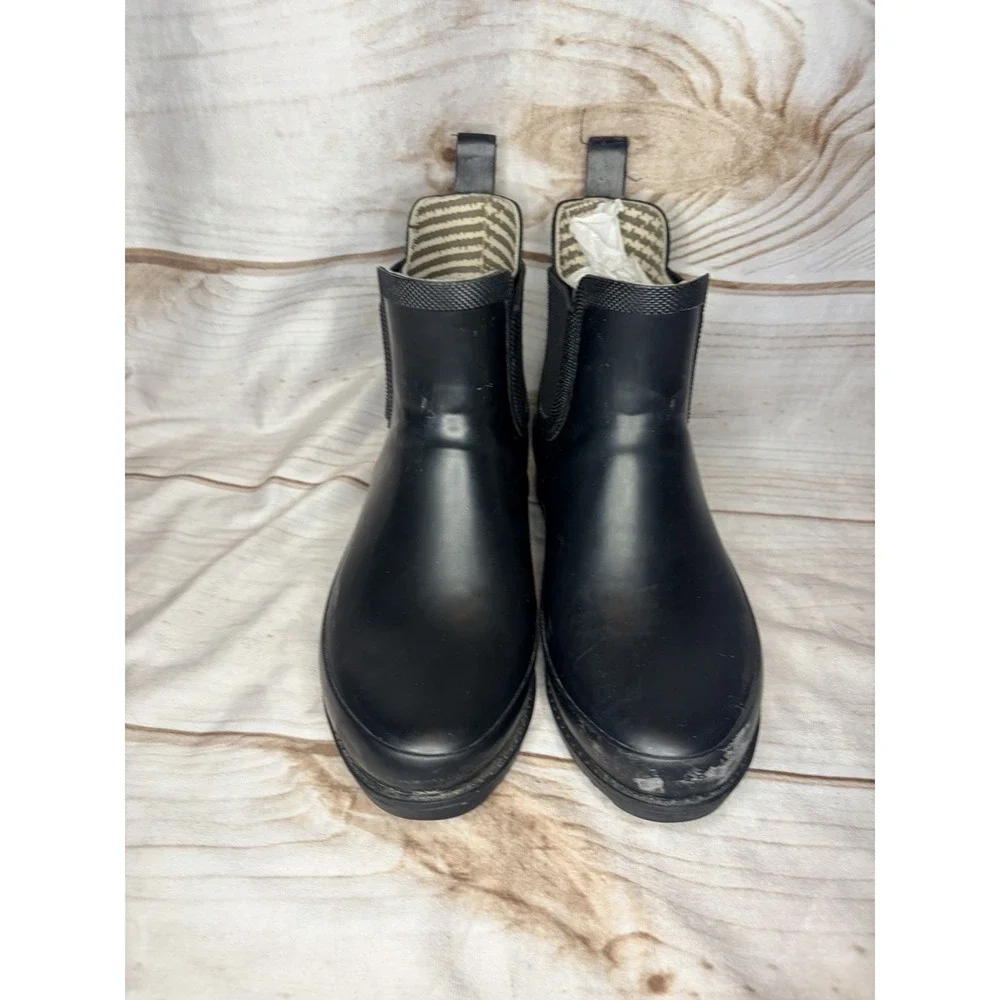 L.L.Bean Wellie Chelsea Rain Boots‎ Women's Size 7 Black Waterproof Ankle Boots